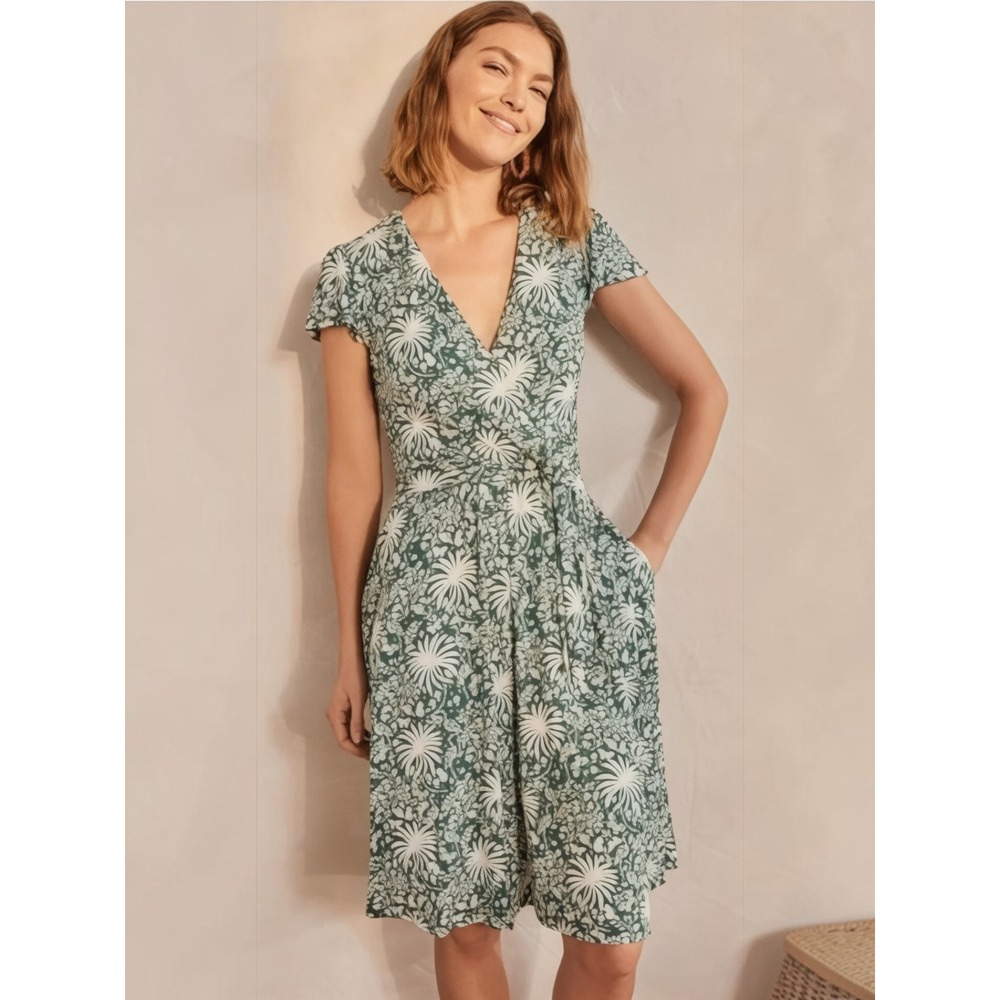 Boden Green Bird Botanical Faux Wrap Fit & Flare Jersey Dress US 2 Petite